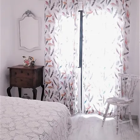 The Garden - Charming 1 Bedroom In Graca Lisbon