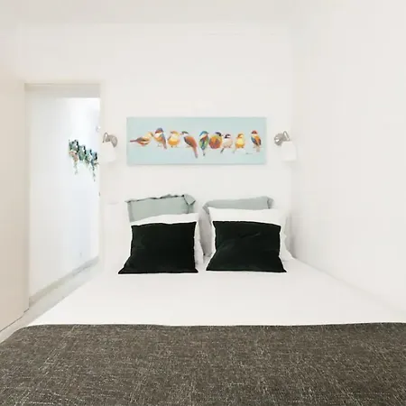 Apartment The Garden - Charming 1 Bedroom In Graca Lisbon
